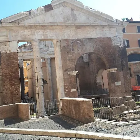 Portico D'ottavia Apartment