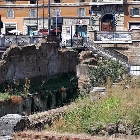 Portico D'ottavia *