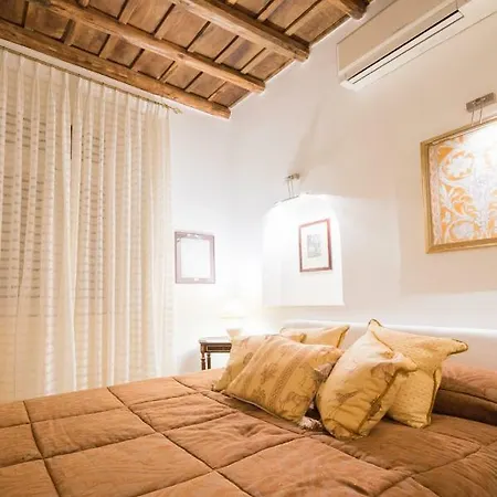 Apartment Portico D'ottavia Rome