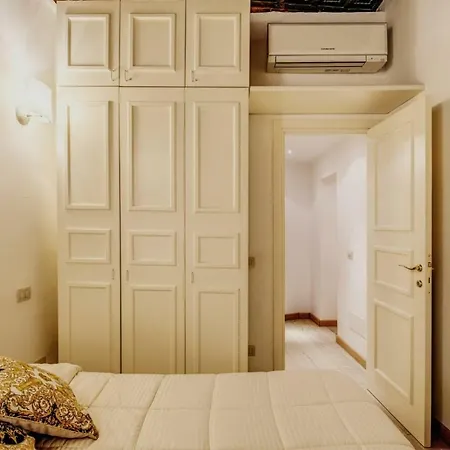 Apartment Portico D'ottavia Rome
