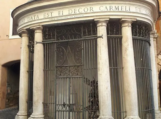 Апартаменты Portico D'ottavia *
