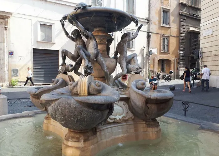 Portico D'ottavia Апартаменты *
